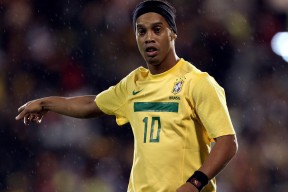 江苏体彩|佩雷斯独家专访，接过汉密尔顿的权杖，我在迈凯伦的意外征程