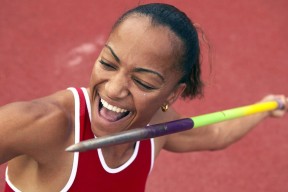 江苏体彩-门德斯拓展荷兰业务，代理新星佐野航大与斯密特，荷甲冀望高价转会市场