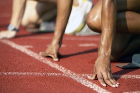 江苏体彩网官网：莱万特与比利亚雷亚尔因雨延期赛事新日程公布，西班牙人欧冠征程与阿贾克斯动态引关注