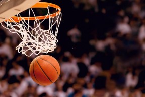 江苏体彩网官网|时不我待！中国足球小将留洋潮涌，抢跑新起跑线