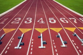 【江苏体彩】美媒透露，金州勇士队交易安东尼·戴维斯的希望尚未破灭